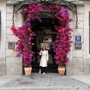 Meet your Posher, Chastity